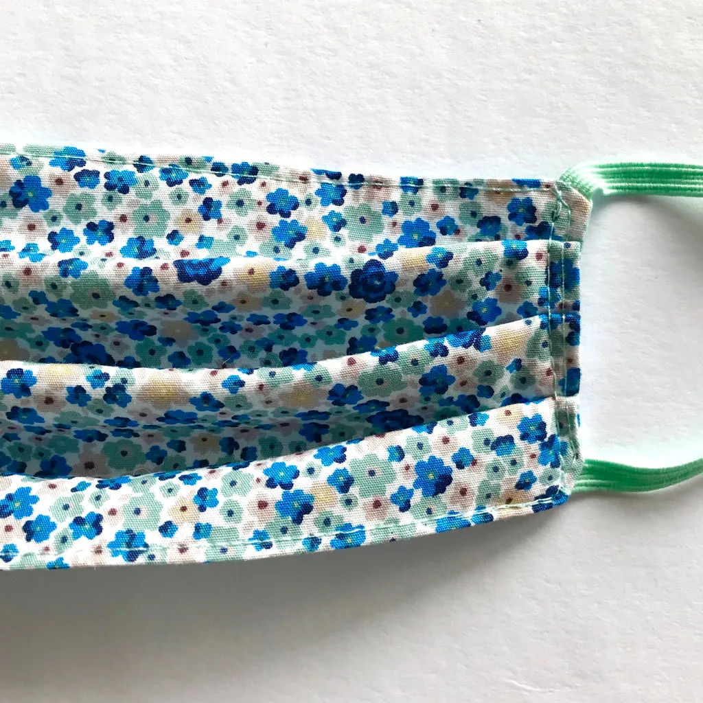 Pretty Surgical-Style Face Mask Juliet